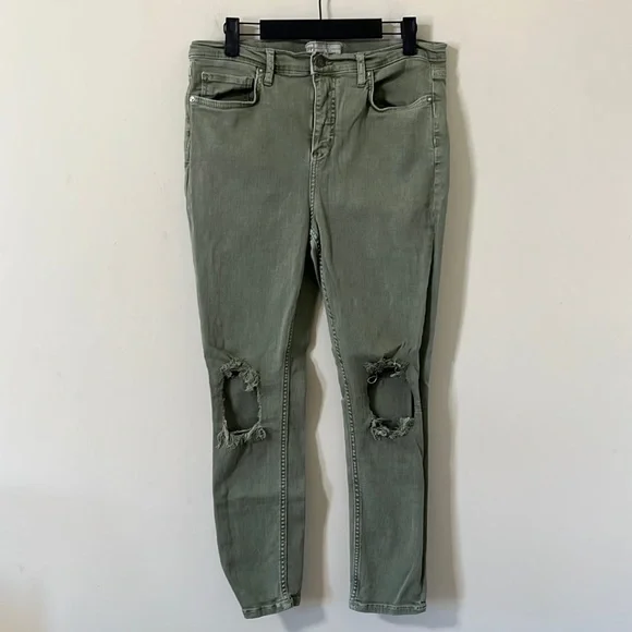 Free People Moss High Rise Distressed Busted Knee Skinny Jeans Size 31 - Picture 3 of 12